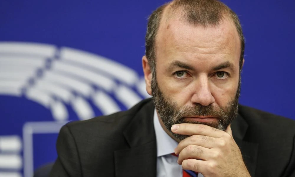 Βέμπερ: Ο Μητσοτάκης είναι ικανός να βοηθήσει όλους τους Ευρωπαίους